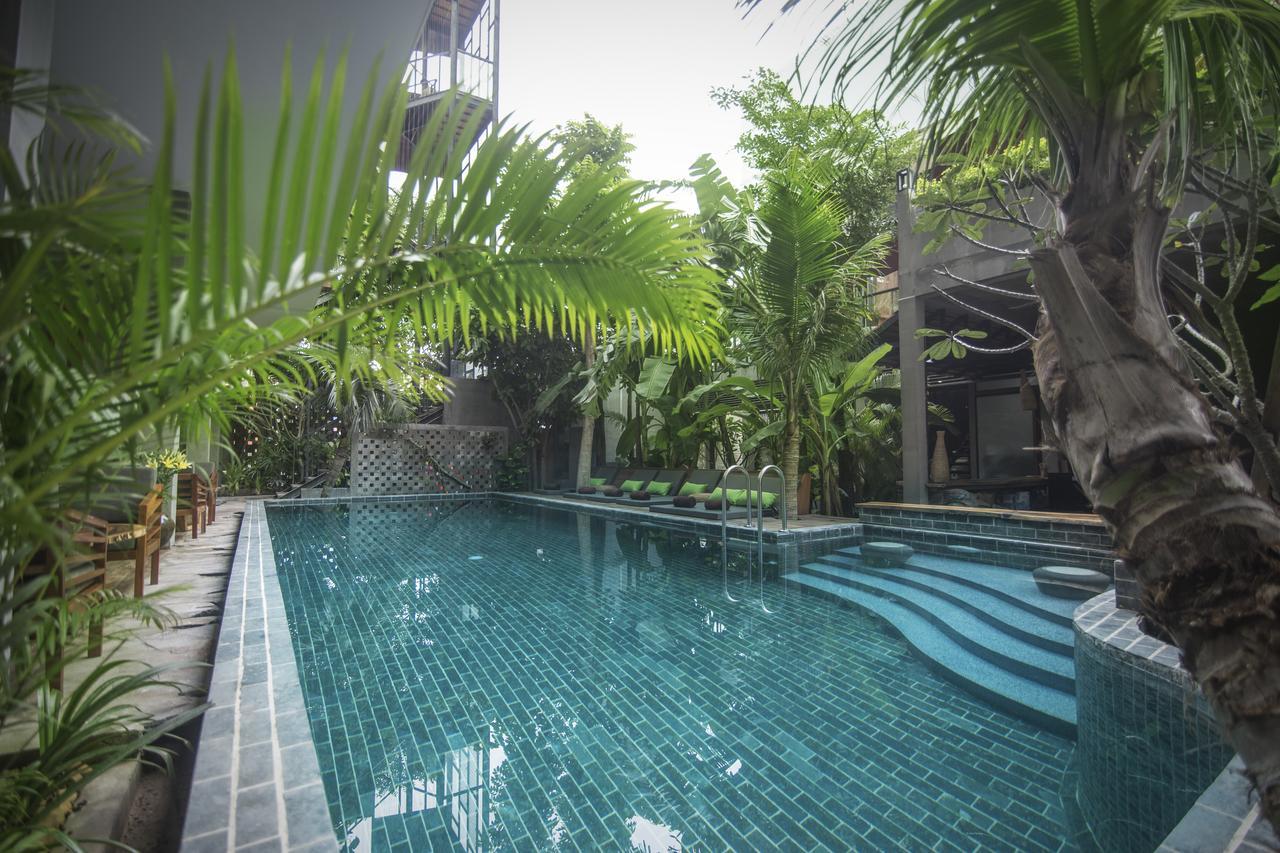 Sarina Boutique Hotel Phnom Penh Exterior photo